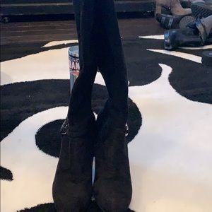 Brand new,Suede,black